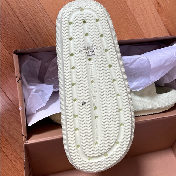 NWT Mix No 6 Syma Slide Sandal mellow green size 8M - Picture 2 of 7